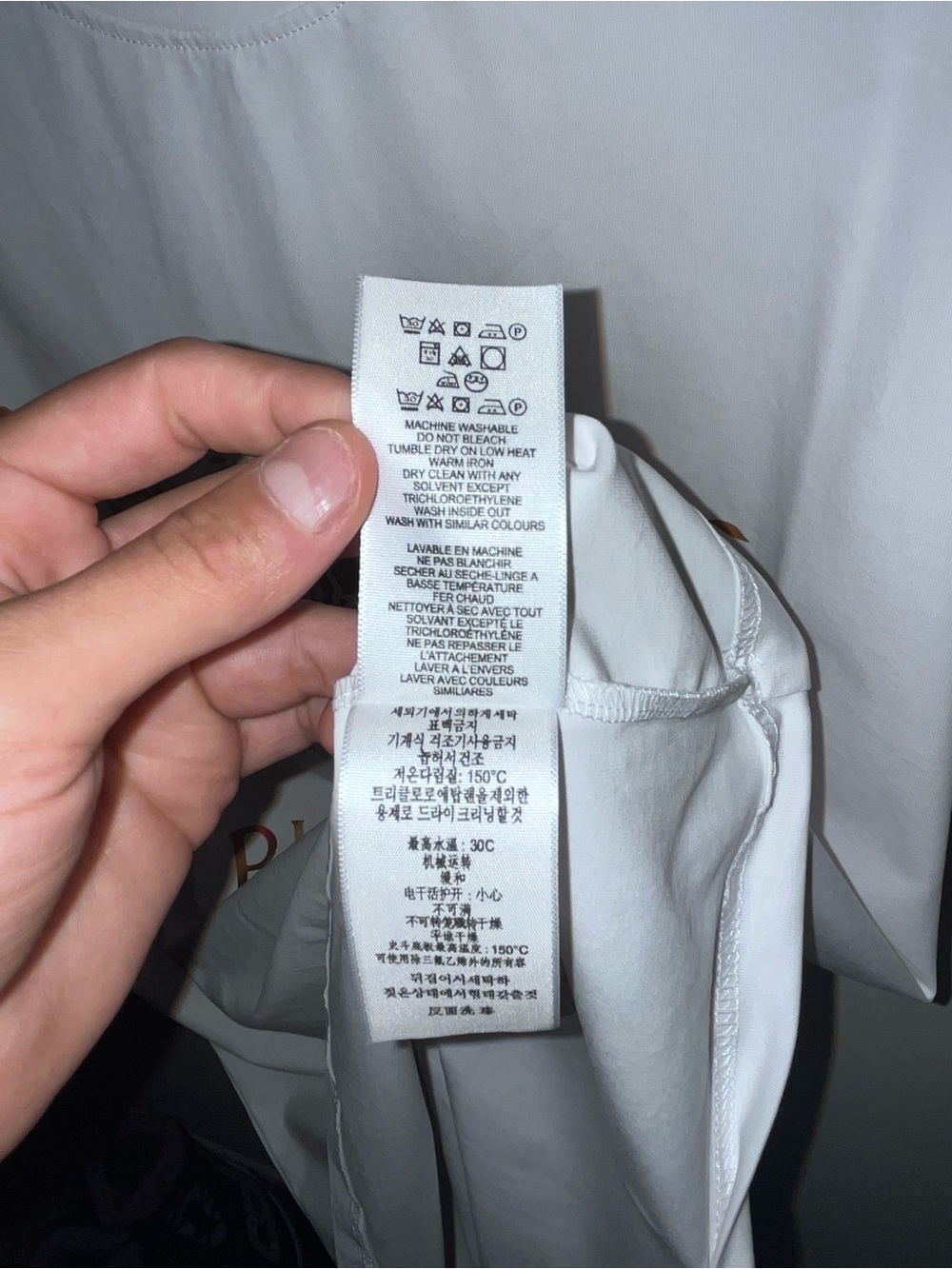 Burberry White Short Sleeve Logo Graphic Tee with Brown Crest - Picture 5 of 6